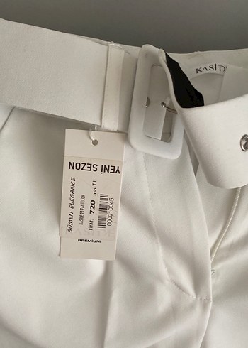 Beyaz Kemerli Kadın Kumaş Pantolon - Görsel 2