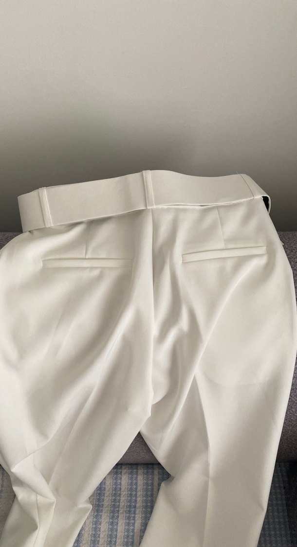 Beyaz Kemerli Kadın Kumaş Pantolon - Görsel 5