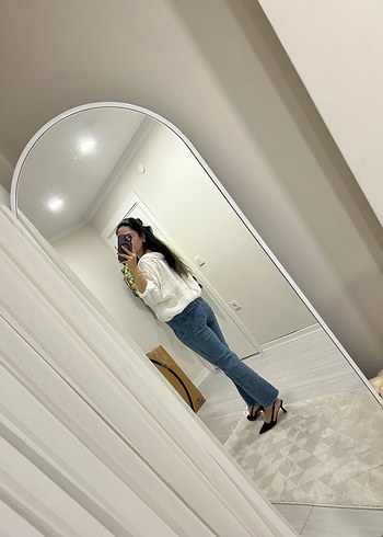 Kadın Beyaz Keten Gömlek Uzun Kollu - Görsel 4