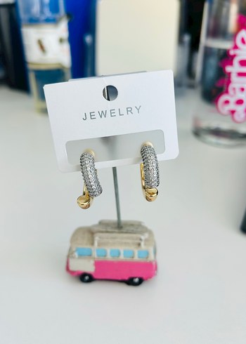 Payetli Altın Renk Mini Küpeler - Görsel 4