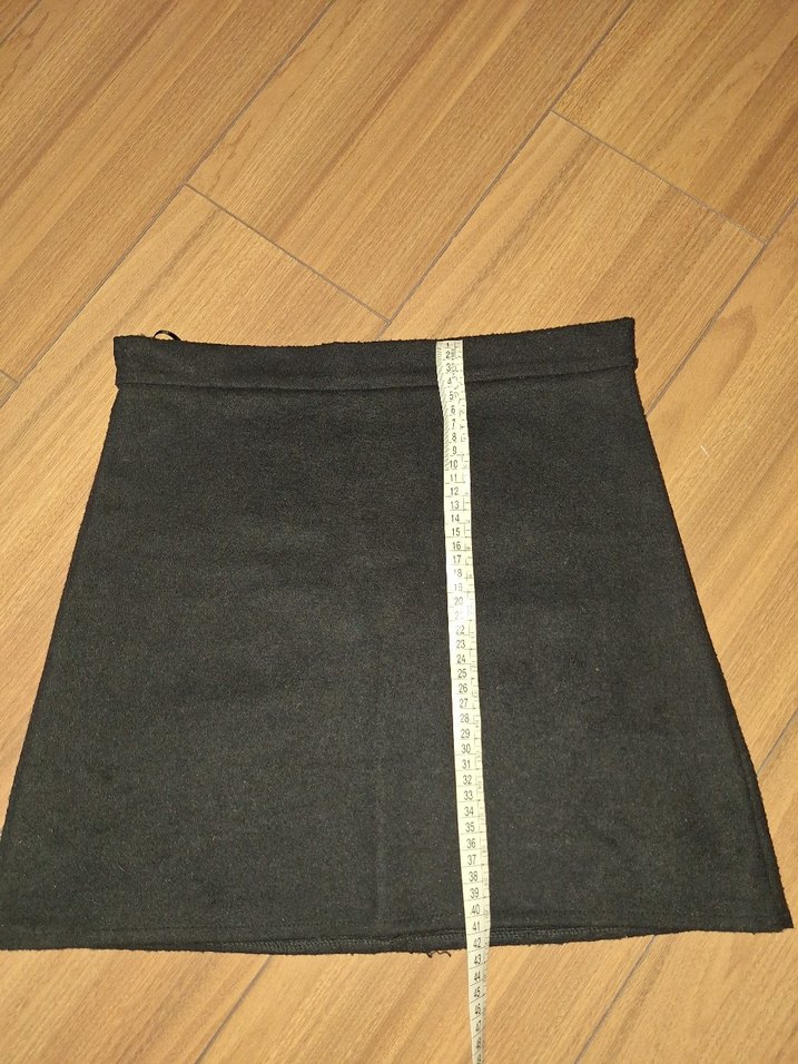 Siyah kışlık kısa etek - Görsel 3