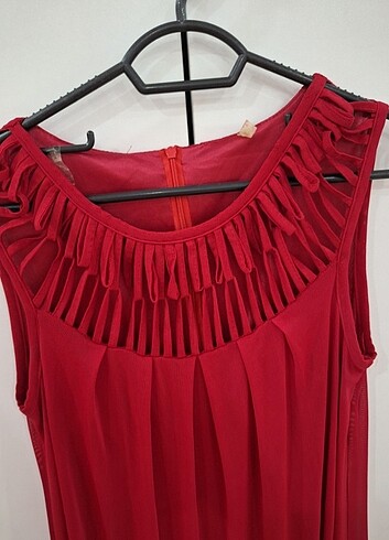 Kirmizi tül elbise - Görsel 2