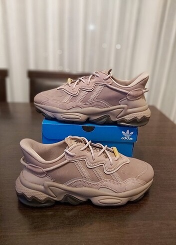 adidas OZWEEGO spor ayakkabı