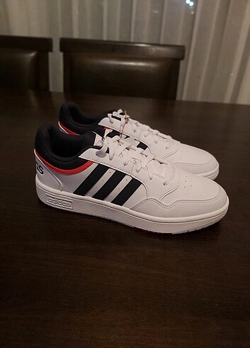 adidas Hoops 3.0 spor ayakkabı