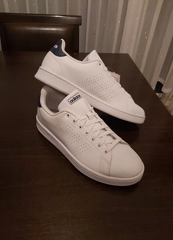 45 Beden beyaz Renk adidas Advantage spor ayakkabı 