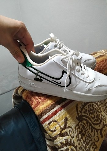 Nike beyaz spor ayakkabı