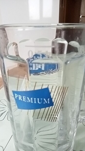 Beden çeşitli Renk Efes Pilsen premium saplı bardak büyük boy hiç kullanılmadı yeni
