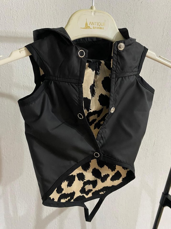 Leopar Desenli Siyah su geçirmez Köpek Montu - Görsel 2