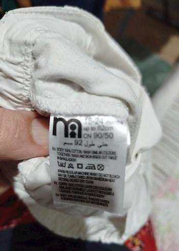 beyaz ve mavi iki adet  92/98 cm kız çocuk şortları - Görsel 3