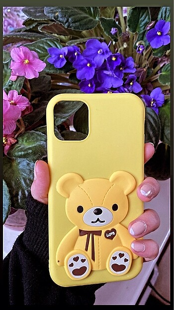 İphone 11 desenli figürlü kılıf