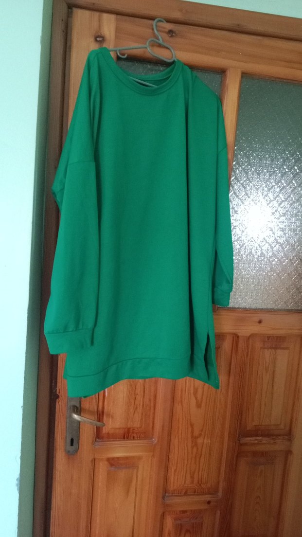 Uzun Kollu Yeşil Salaş Midi Tunik - Görsel 2