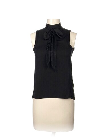 H&M Bluz %70 İndirimli.