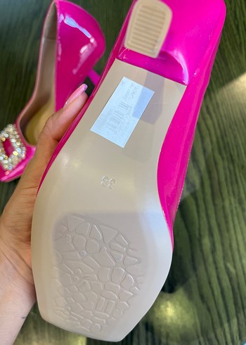 Diğer Pembe Renkli Tokalı ,Topuklu Stiletto