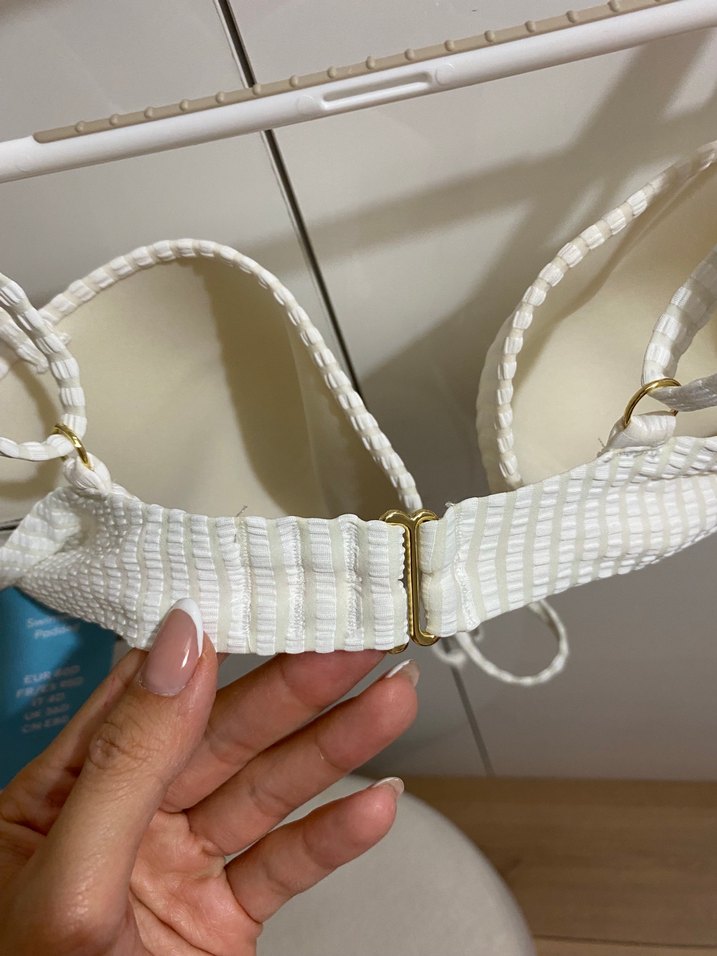Beyaz H&M Bikini Üstü - Görsel 4