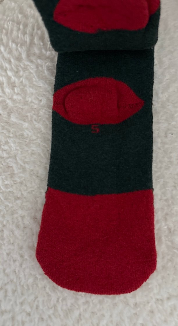 Çocuk Nakışlı Kırmızı Polar Çorap - Görsel 2