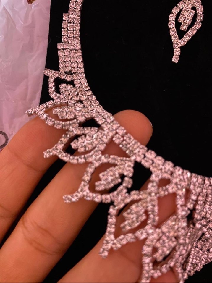 Gümüş Renk Parlak Kadın Takı Seti - Görsel 2