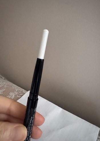 KIKO Uzun Süre Kalıcı Göz Farı Çubuğu - Görsel 6