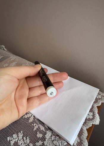 KIKO Uzun Süre Kalıcı Göz Farı Çubuğu - Görsel 4