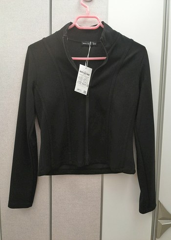 Barrels and oil Siyah Fermuarlı Yüksek Yakalı Kadın Ceket - Görsel 3