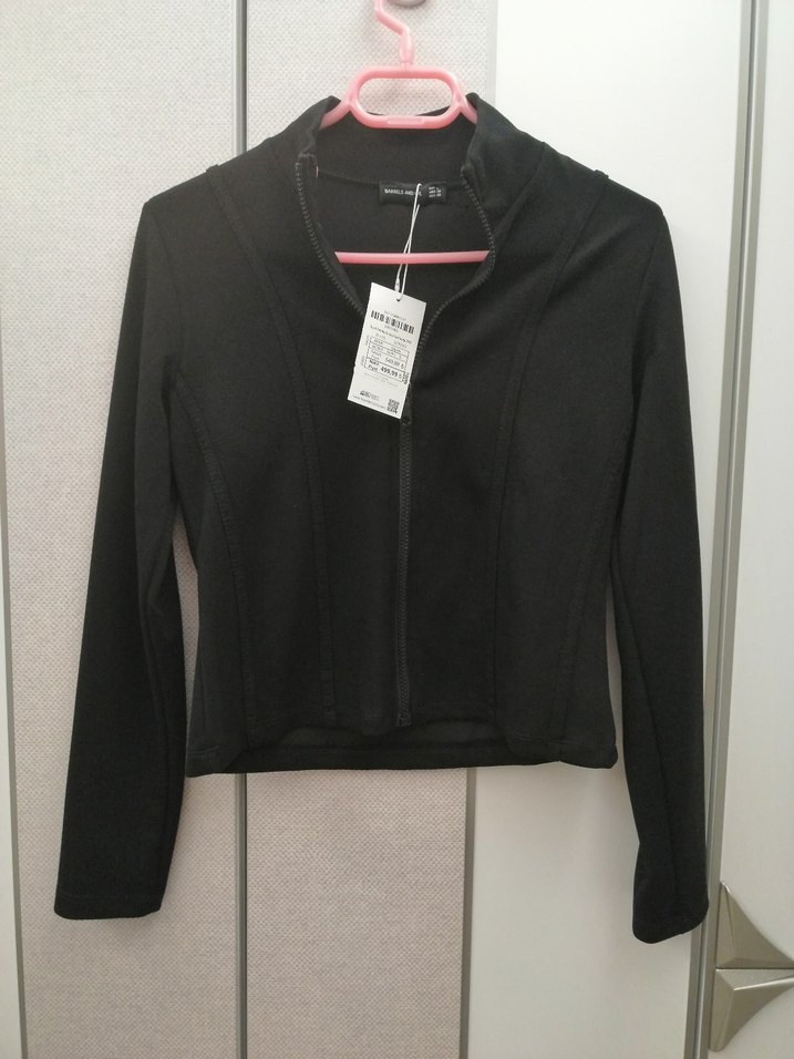 Barrels and oil Siyah Fermuarlı Yüksek Yakalı Kadın Ceket - Görsel 3