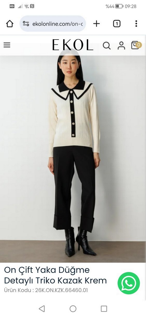 Ekol Düğmeli Siyah-Beyaz kazak - Görsel 4