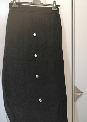 Armine Düğmeli Siyah Kadın Hırka ve Etek takım - Görsel 5