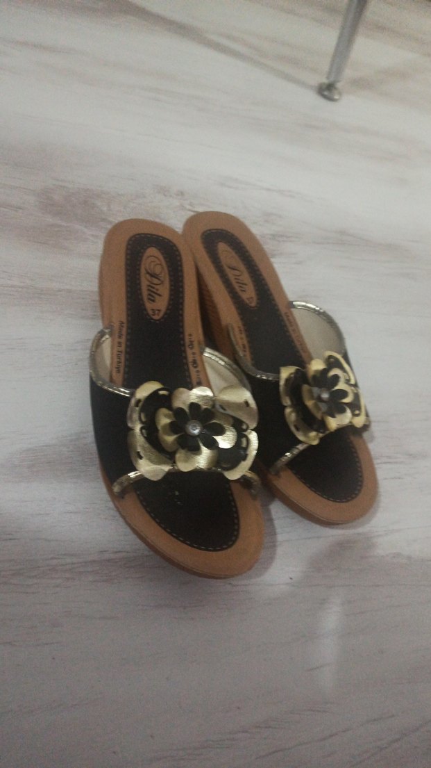 Kahverengi Tokalı Kadın Dolgu Topuk Terlik - Görsel 2