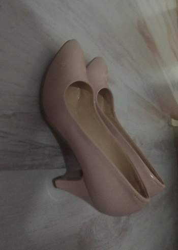 Bej Stiletto Topuklu Kadın Ayakkabı - Görsel 4