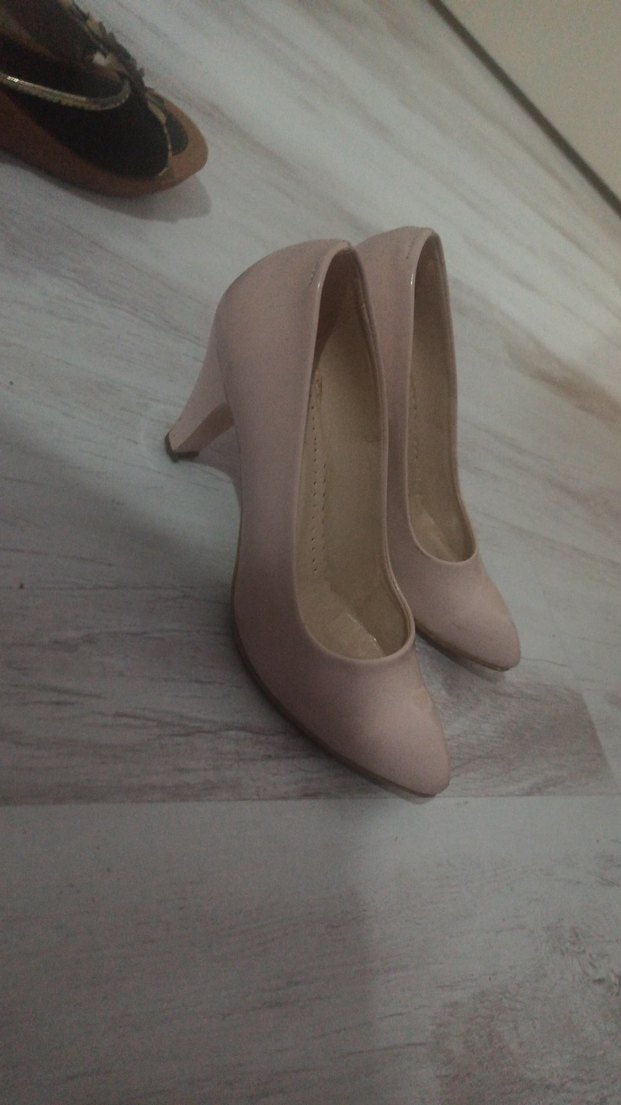 Bej Stiletto Topuklu Kadın Ayakkabı - Görsel 2