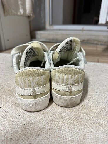 36,5 Beden Nike ayakkabı