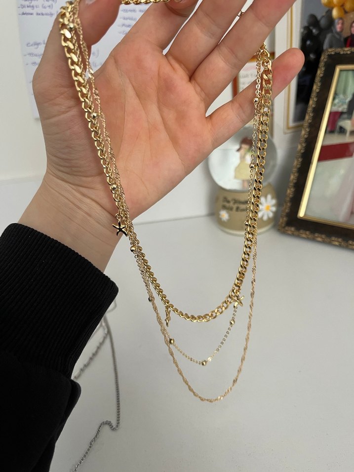 Çelik Altın Renkli Zincir Detaylı Kadın Kolye - Görsel 2