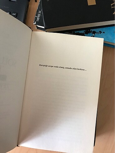 Beden Renk Solucan serisi 3.kitap VEDA