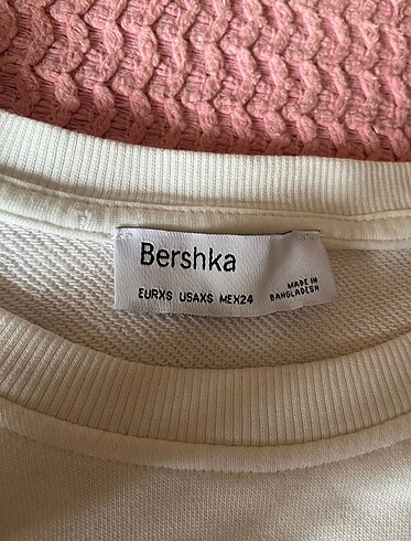 xs Beden beyaz Renk Bershka Sweatshirt