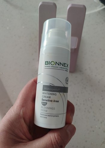 Bionnex Beyazlatıcı BB Krem Hassas Bölge - Görsel 3