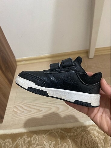 23 Beden Spor ayakkabı