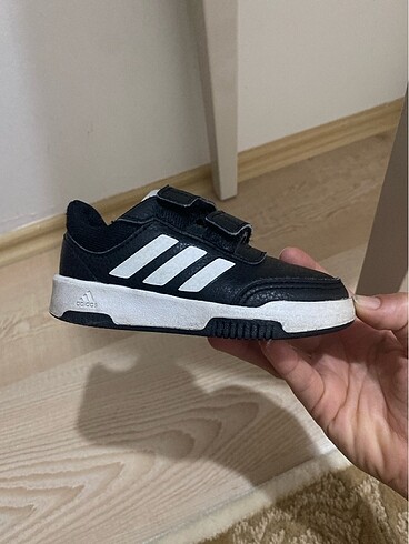 23 Beden siyah Renk Spor ayakkabı