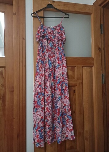 LC Waikiki Otantik elbise