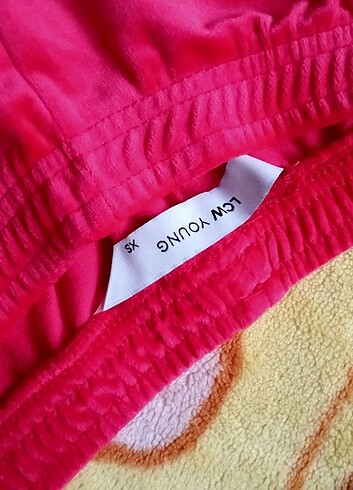 xs Beden LC Waikiki kadife pijama takımı