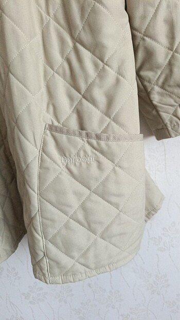 Barbour Standart Büyük Beden Krem Renkli Fotoğraf da Göründüğü gibi