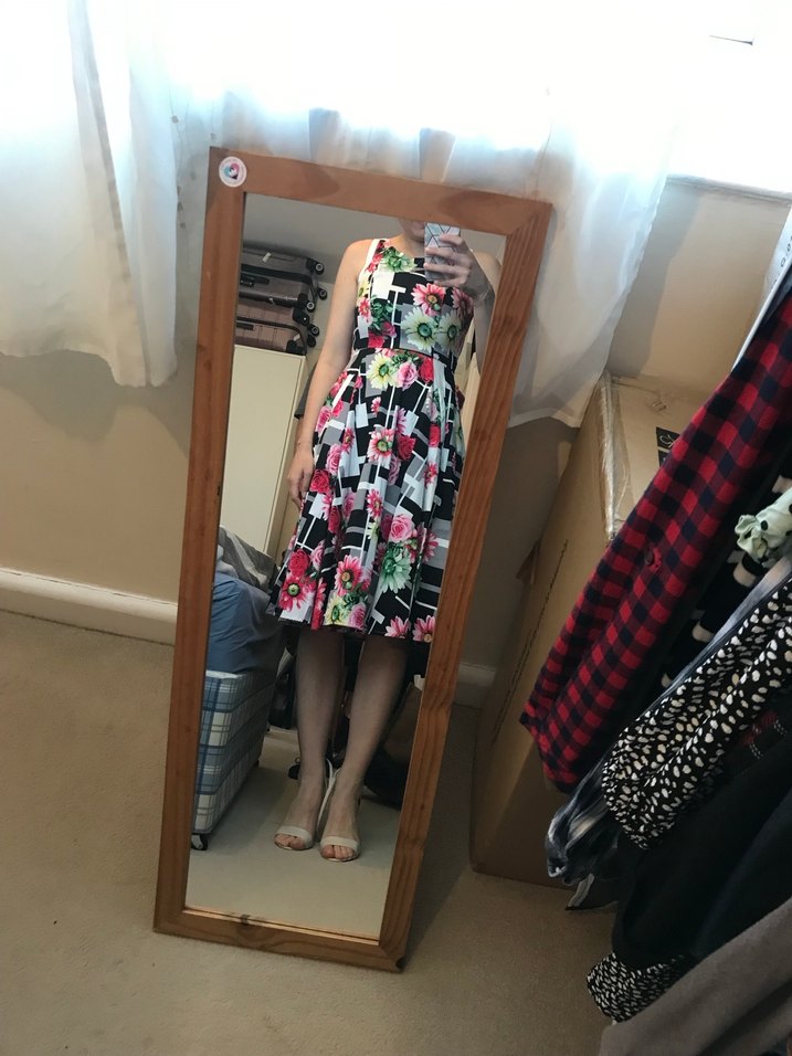 Pembe Çiçekli Retro Midi Elbise - Görsel 3