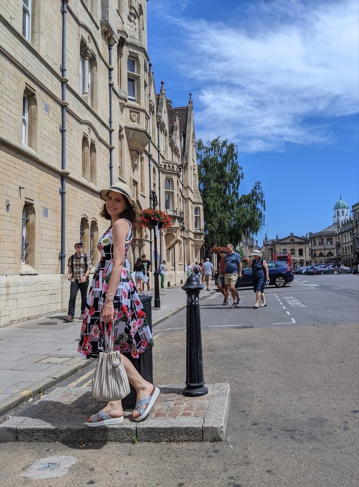 Pembe Çiçekli Retro Midi Elbise - Görsel 2