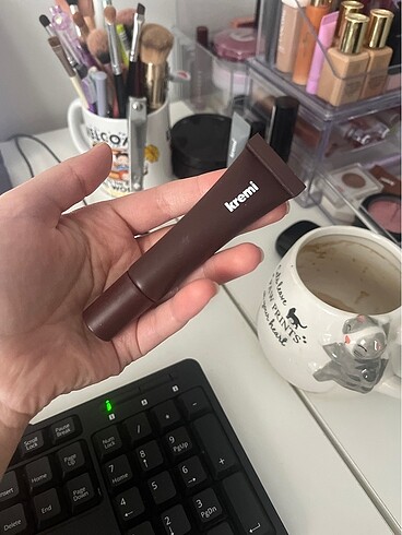 Kremi lip balm