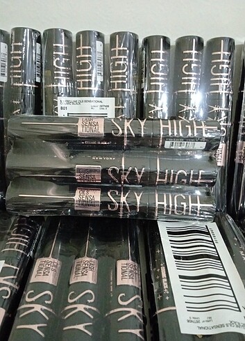  Beden MAYBELLİNE SKY HİGH MASKARA 1 ÂDET 
