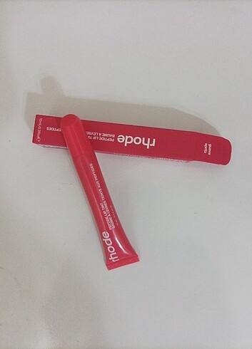 Diğer 1 ADET rhode skin tint no guava striptiz