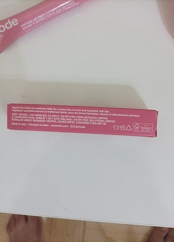 Beden 1 ADET rhode skin tint ribbon