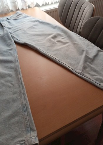 açık mavi, bol paça, salaş ve rahat kesim, günlük ve spor - Görsel 3