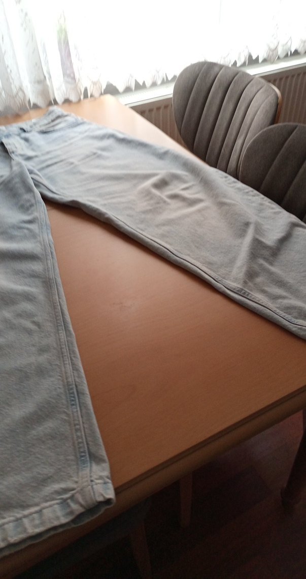 açık mavi, bol paça, salaş ve rahat kesim, günlük ve spor - Görsel 3