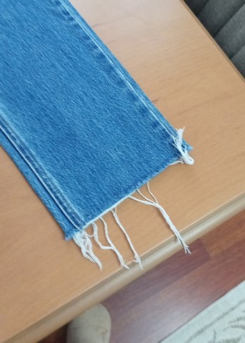 Kadın Mavi Düğmeli Rahat Kesim Jean - Görsel 4