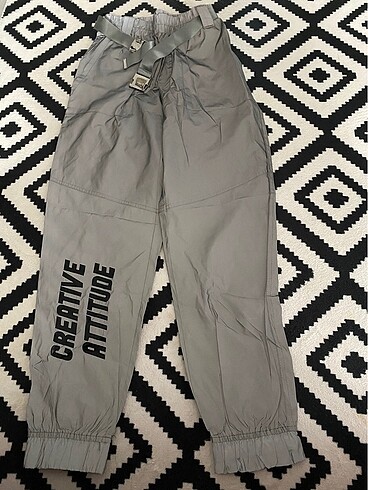bershka neon pantolon
