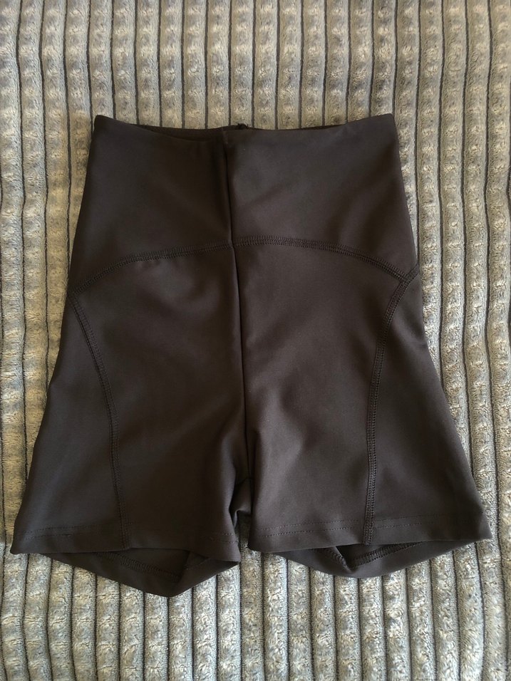 Kadın siyah toparlayıcı örme spor şort/tayt - Görsel 3